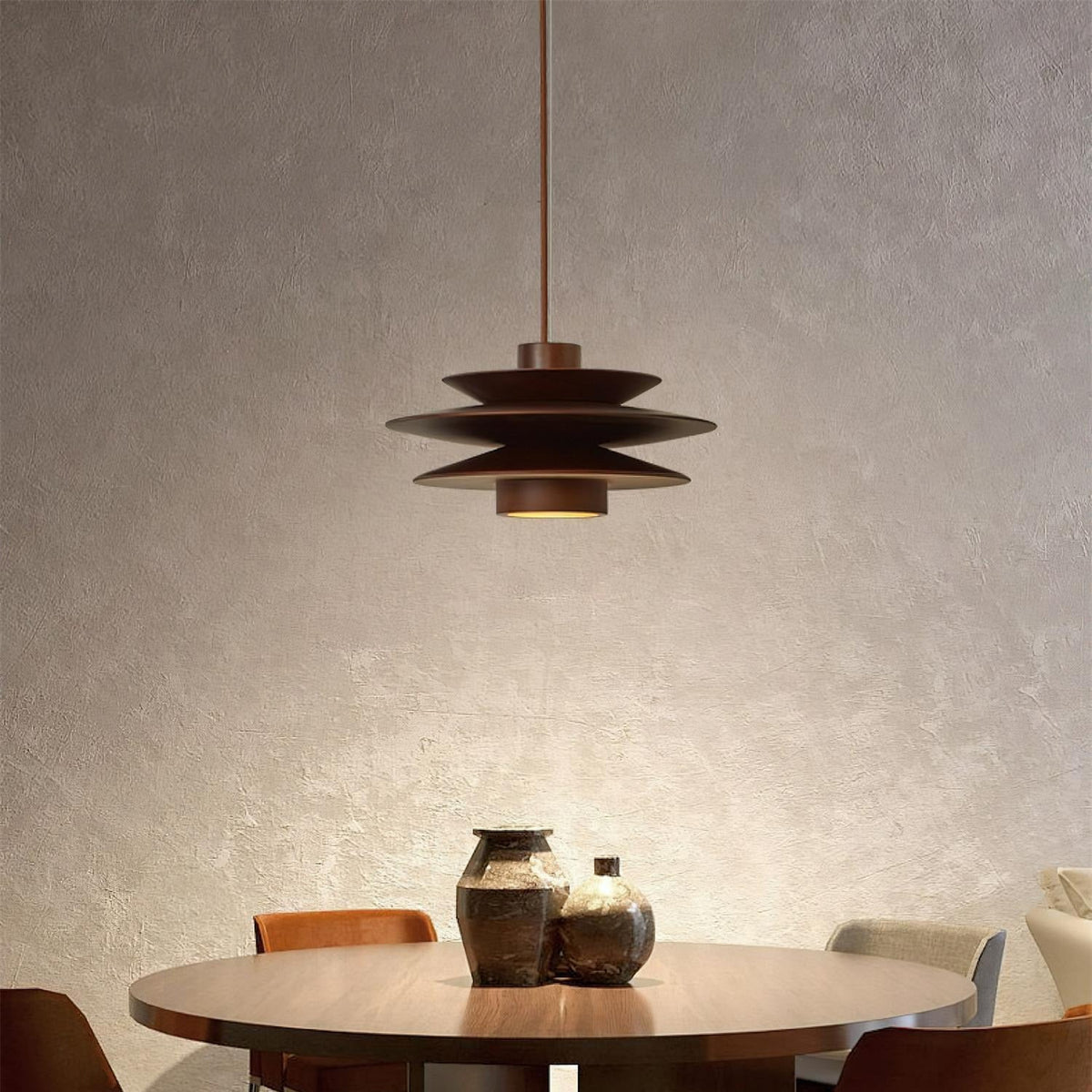 Axis Mid-Century-Pendelleuchte aus Walnussholz