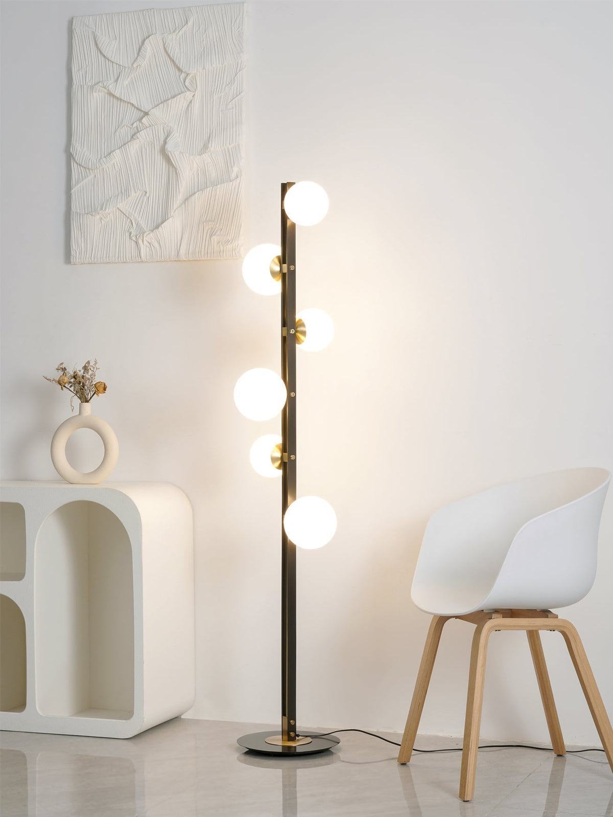 Eireneria elegante Stehleuchte aus Glas