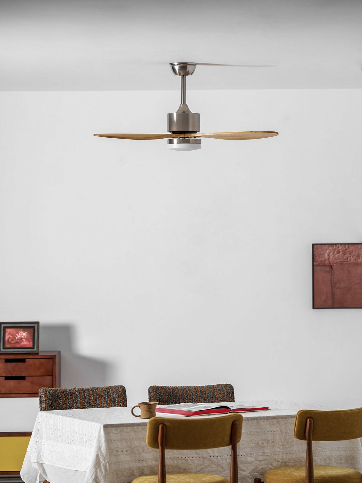 HushGlow Deckenventilator mit Beleuchtung