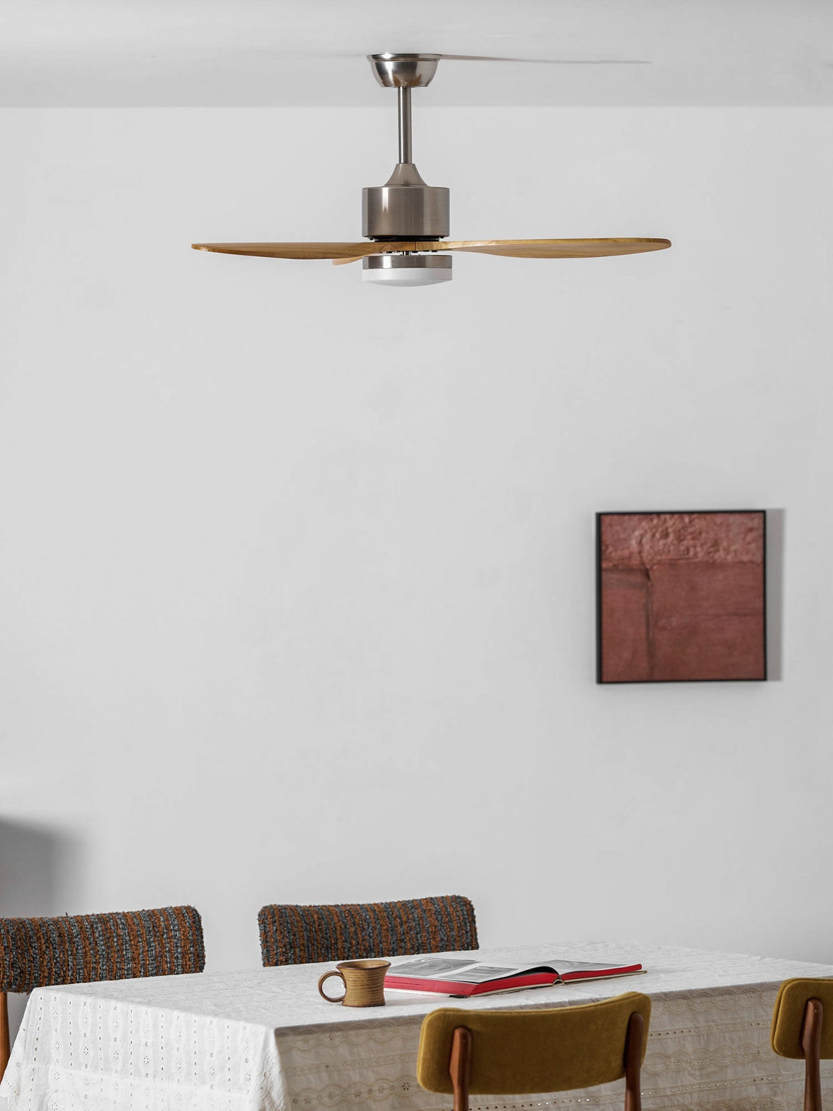 HushGlow Deckenventilator mit Beleuchtung