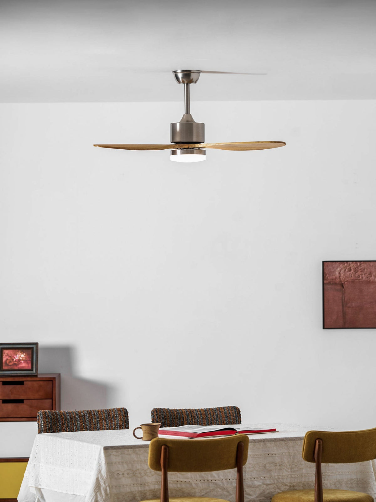HushGlow Deckenventilator mit Beleuchtung