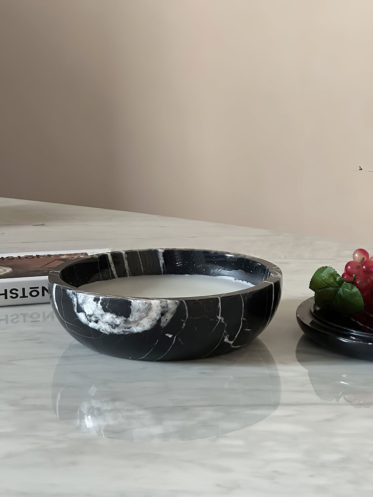 Pomelo Tass Marmor Candlestick Ornaments in Kieselsteinform