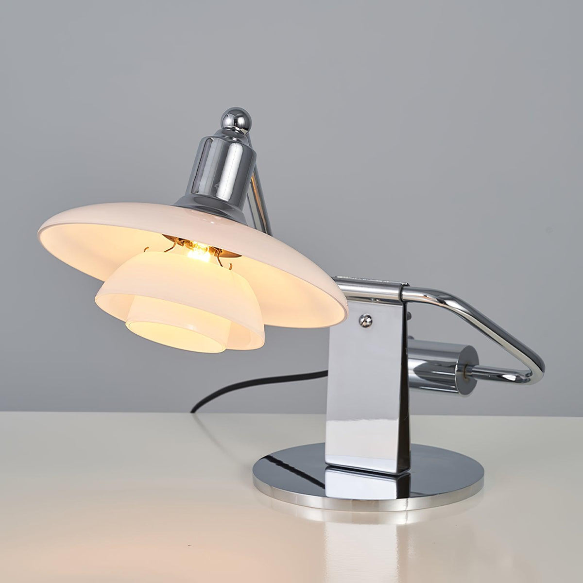 Helix Tischlampe
