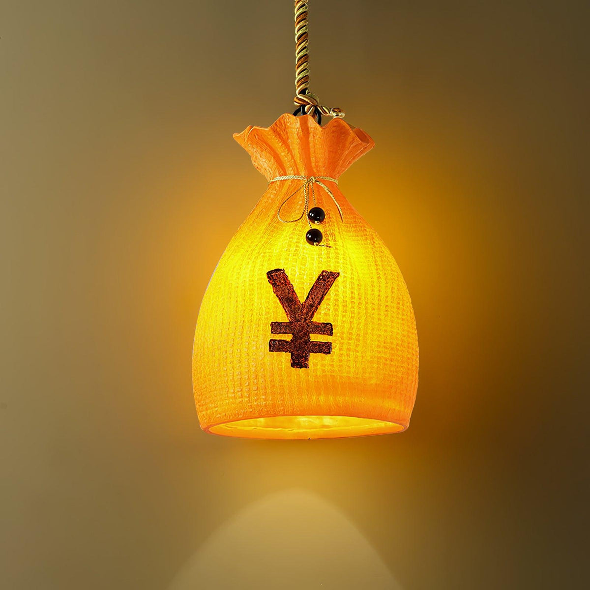 Firten Pendelleuchte aus Kunstharz im Pouch-Design