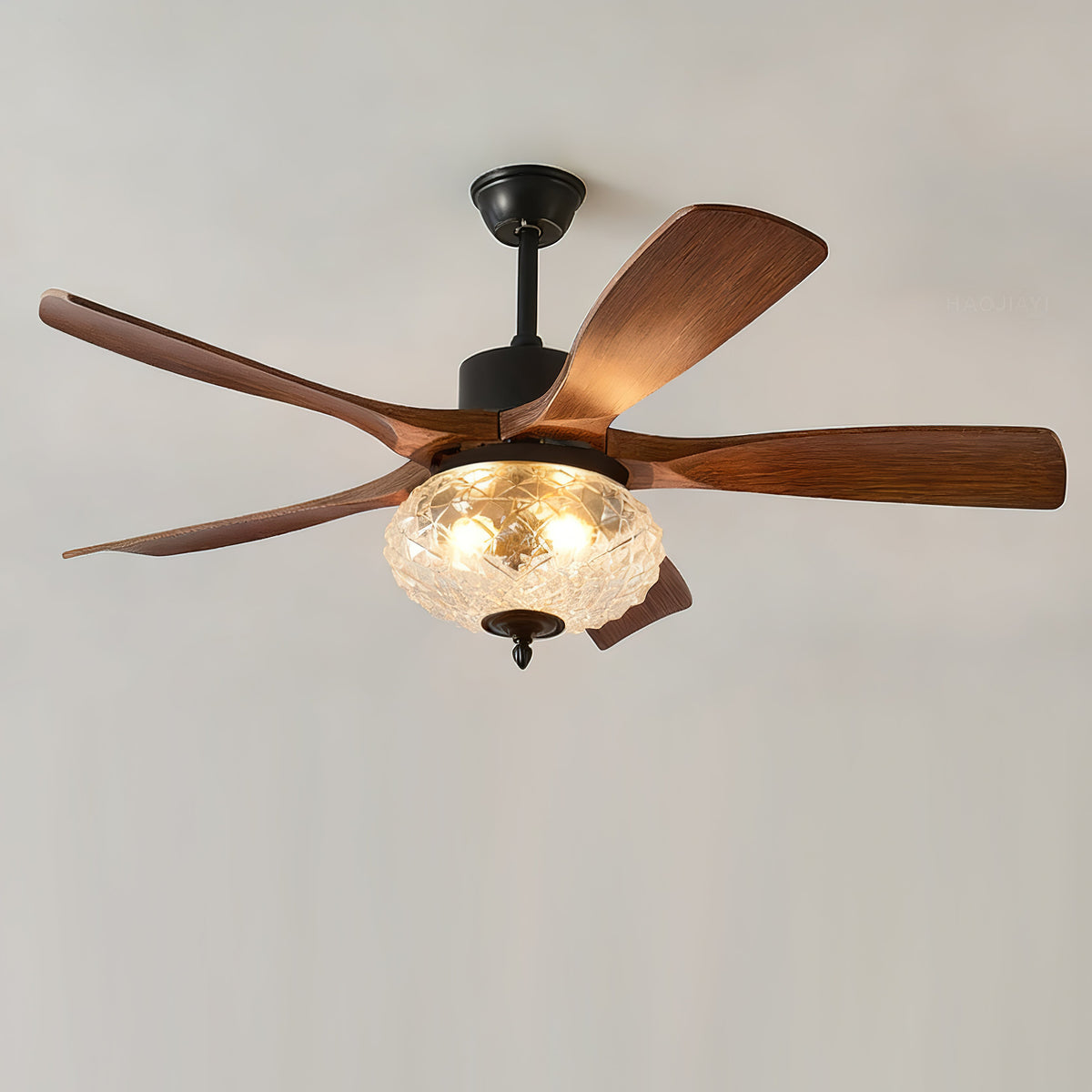 Rivanel Deckenventilator mit Beleuchtung