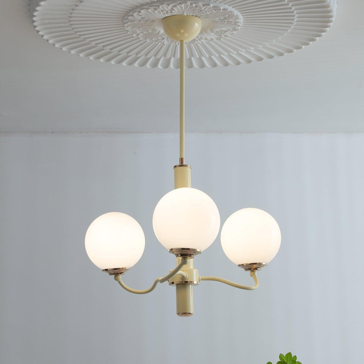 Seleora Kronleuchter Radiant Kugel