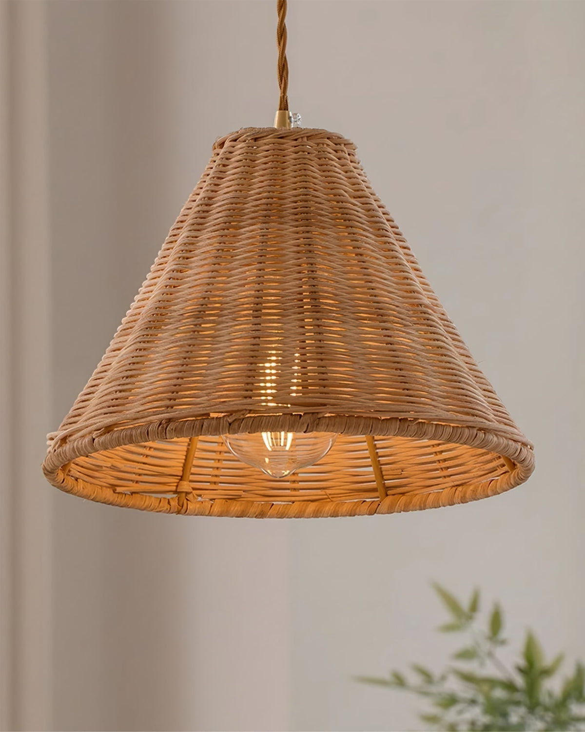 Pendelleuchte Rattan-Lampenschirm und Metallkörper Kegelform Natürlich Minimalistisch