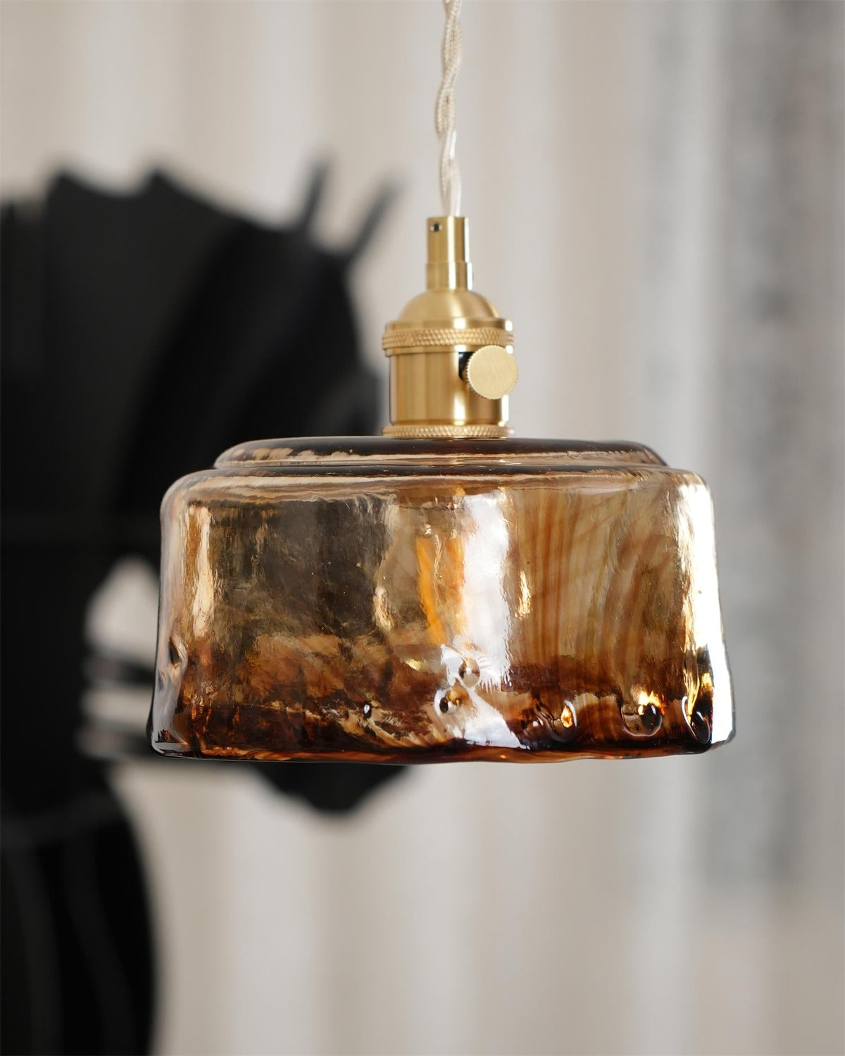 Velon Vintage Bernstein-Glas-Pendelleuchte