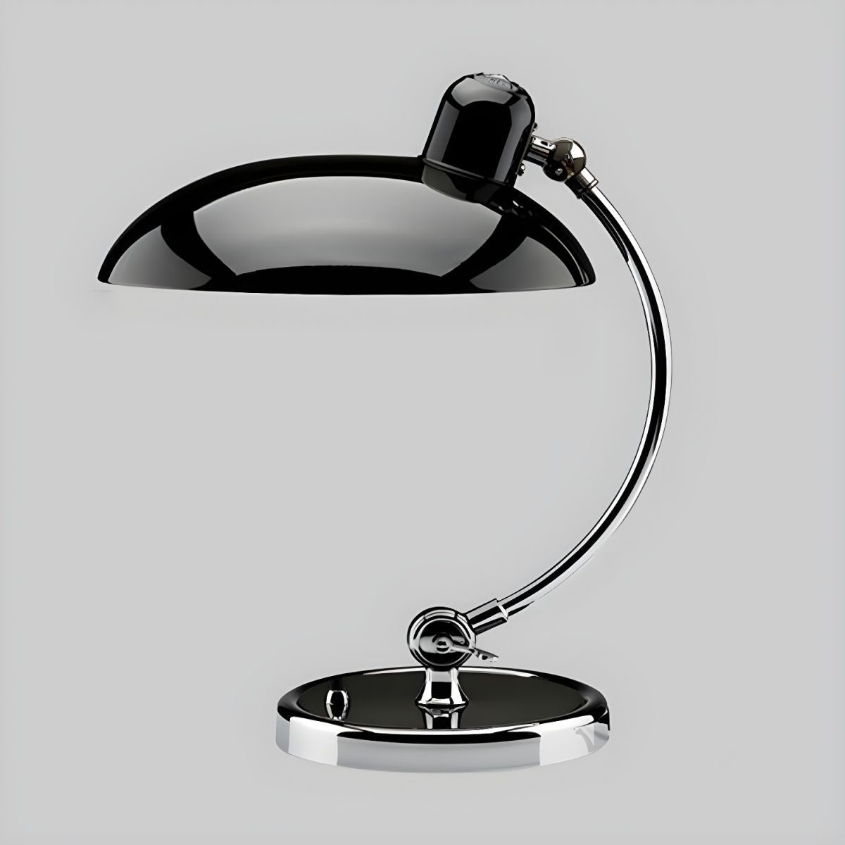 Nexa Industrielle Tischleuchte