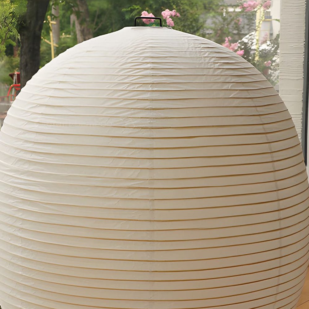 Lunaella Tischleuchte aus Mispelpapier in Laternenform