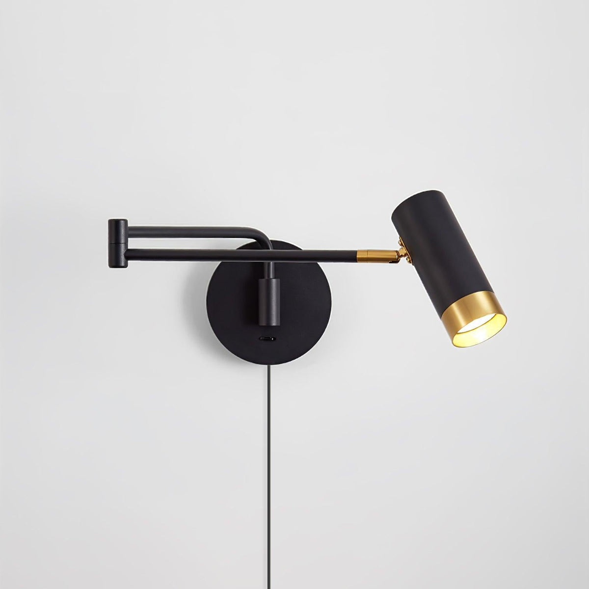 Seloelia Ridge Arm Wandleuchte mit Stecker