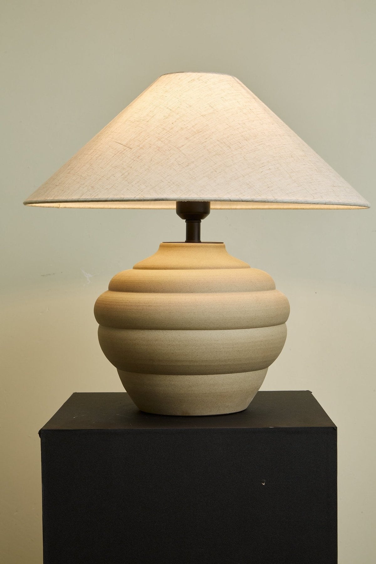 Sereno Ripple Clay Tischleuchte