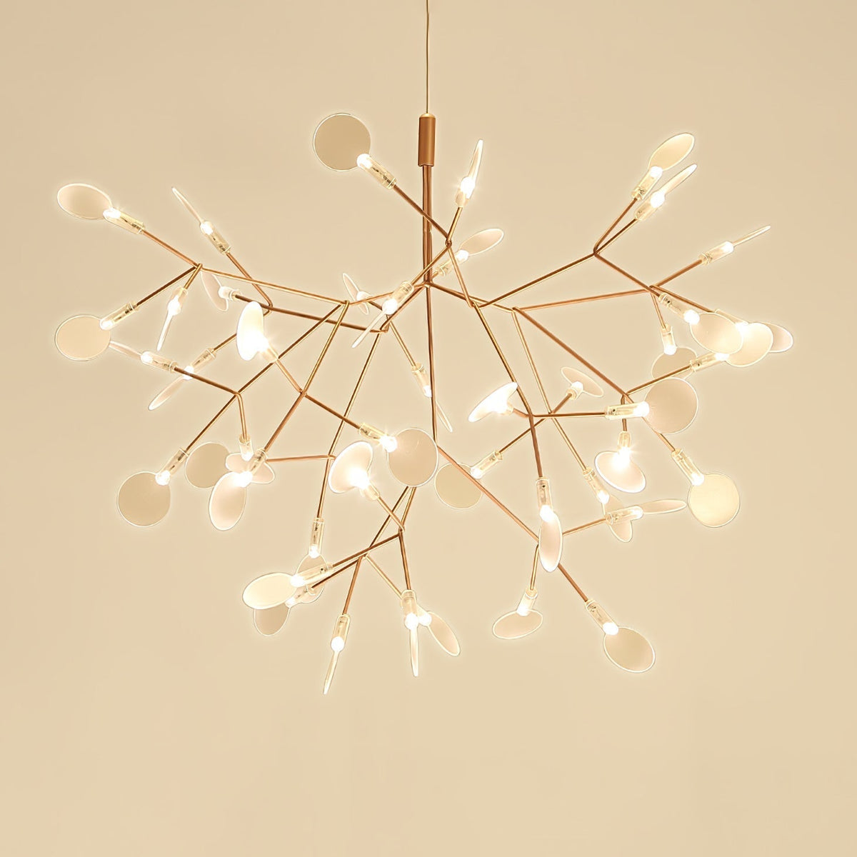 Auroreon Kronleuchter Roségold Firefly LED Ast