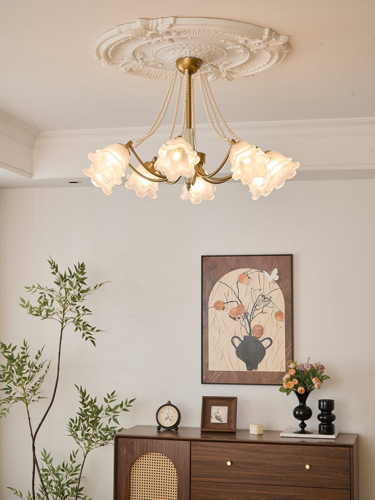 Allirila Traditionelle Eleganz Vintage Bloom Perlen Kronleuchter aus Glas