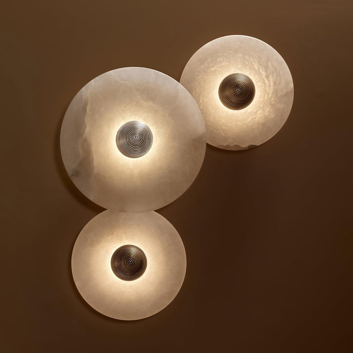 Apollo runde Wandleuchte aus Alabaster