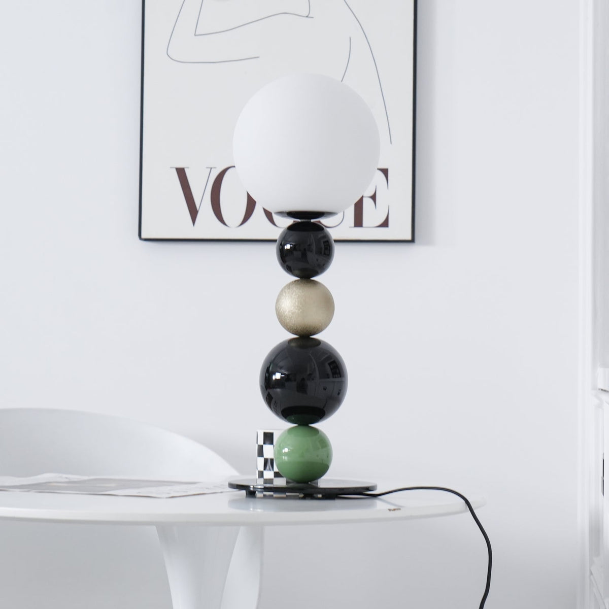 Orbital Kugeln Stacking Tischleuchte