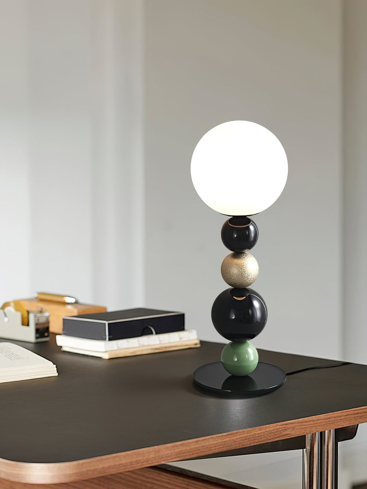 Orbital Kugeln Stacking Tischleuchte