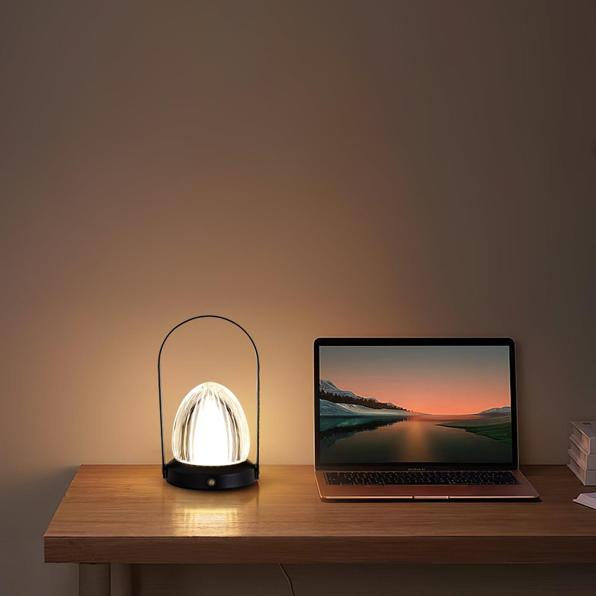Glow zeitgenössische Eisen-Tischlampe