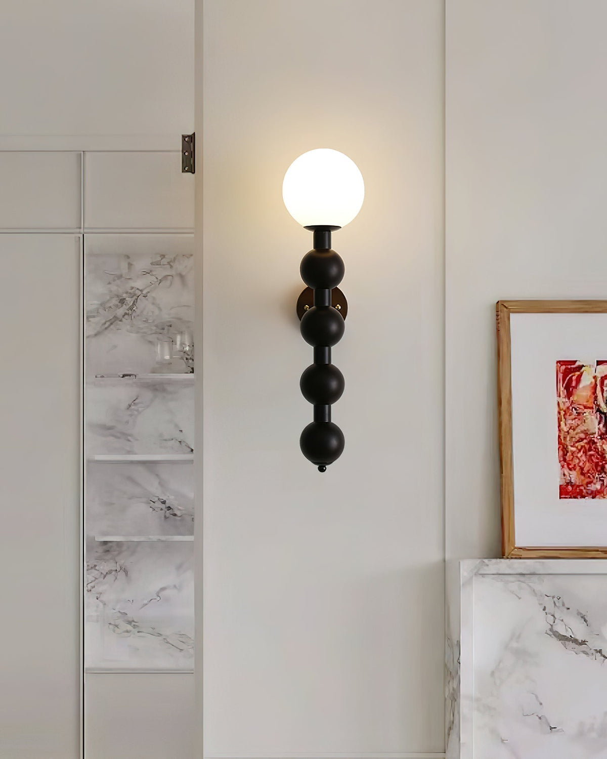 Wandleuchte Gourd aus Metall, Holz und Glas im modernen Stil