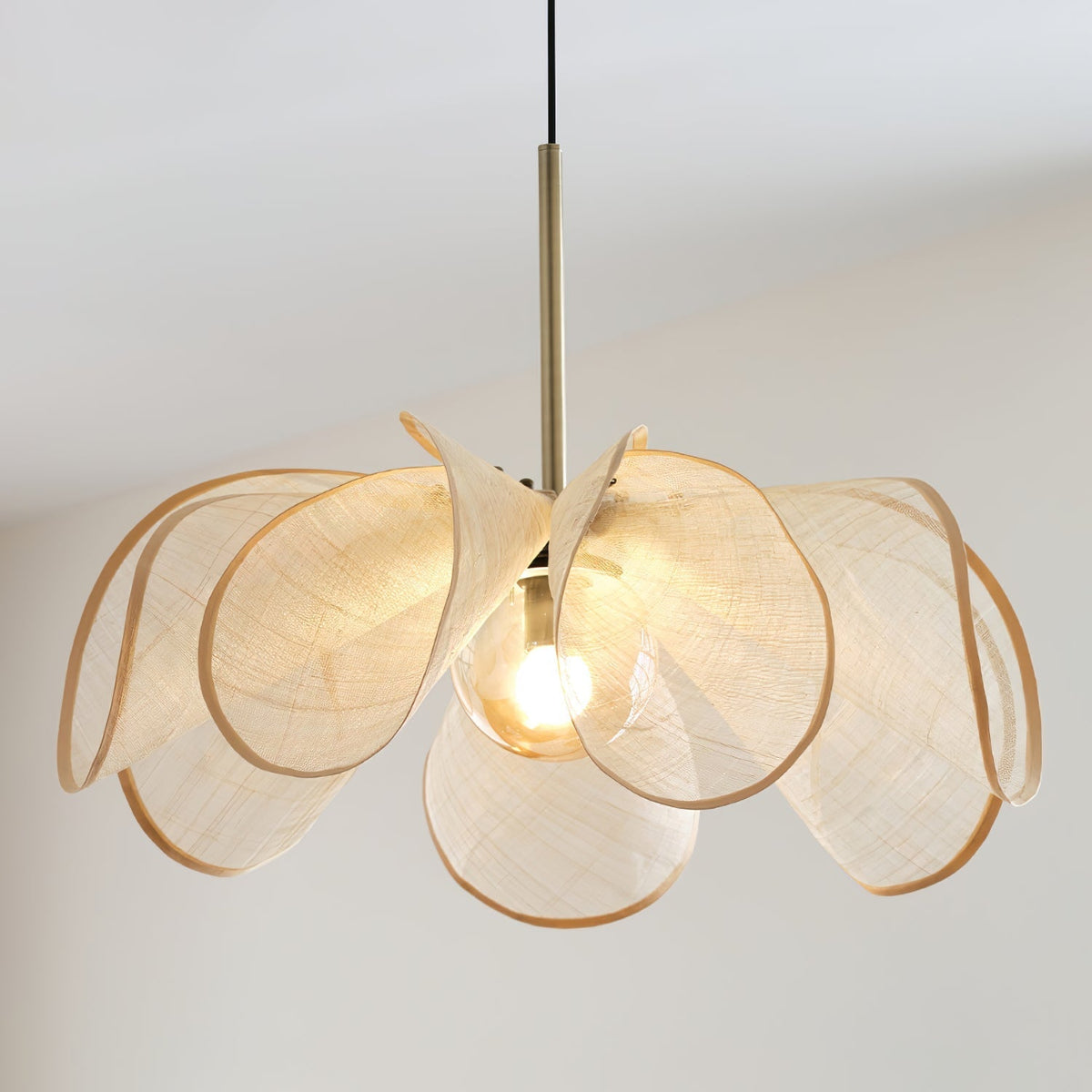 Dolien Pendelleuchte aus Abaca-Faser