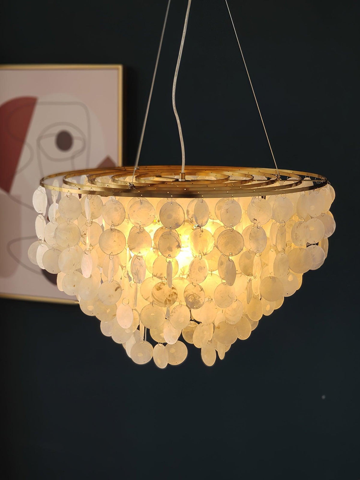 Esileth Kronleuchter im postmodernen Luxus-Stil mit Schalen-Windglocken