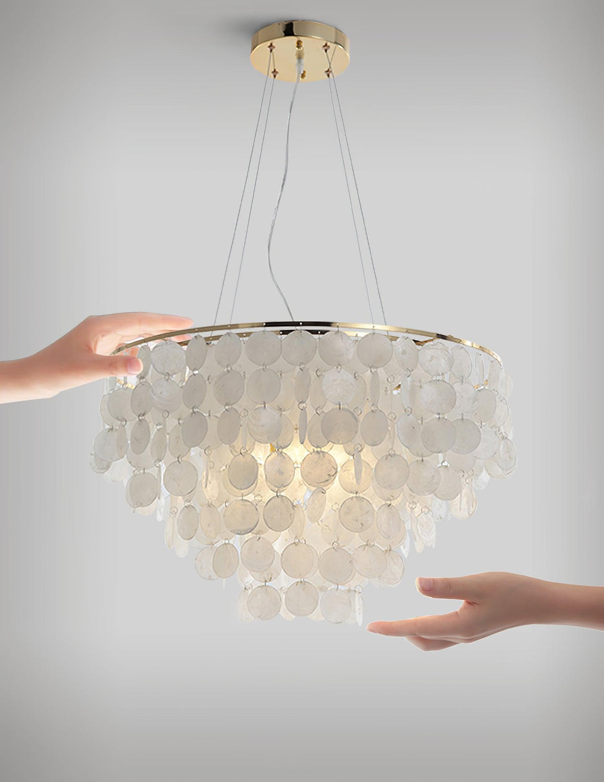 Esileth Kronleuchter im postmodernen Luxus-Stil mit Schalen-Windglocken