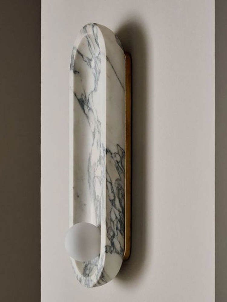 Pith elegante Wandleuchte aus Metall