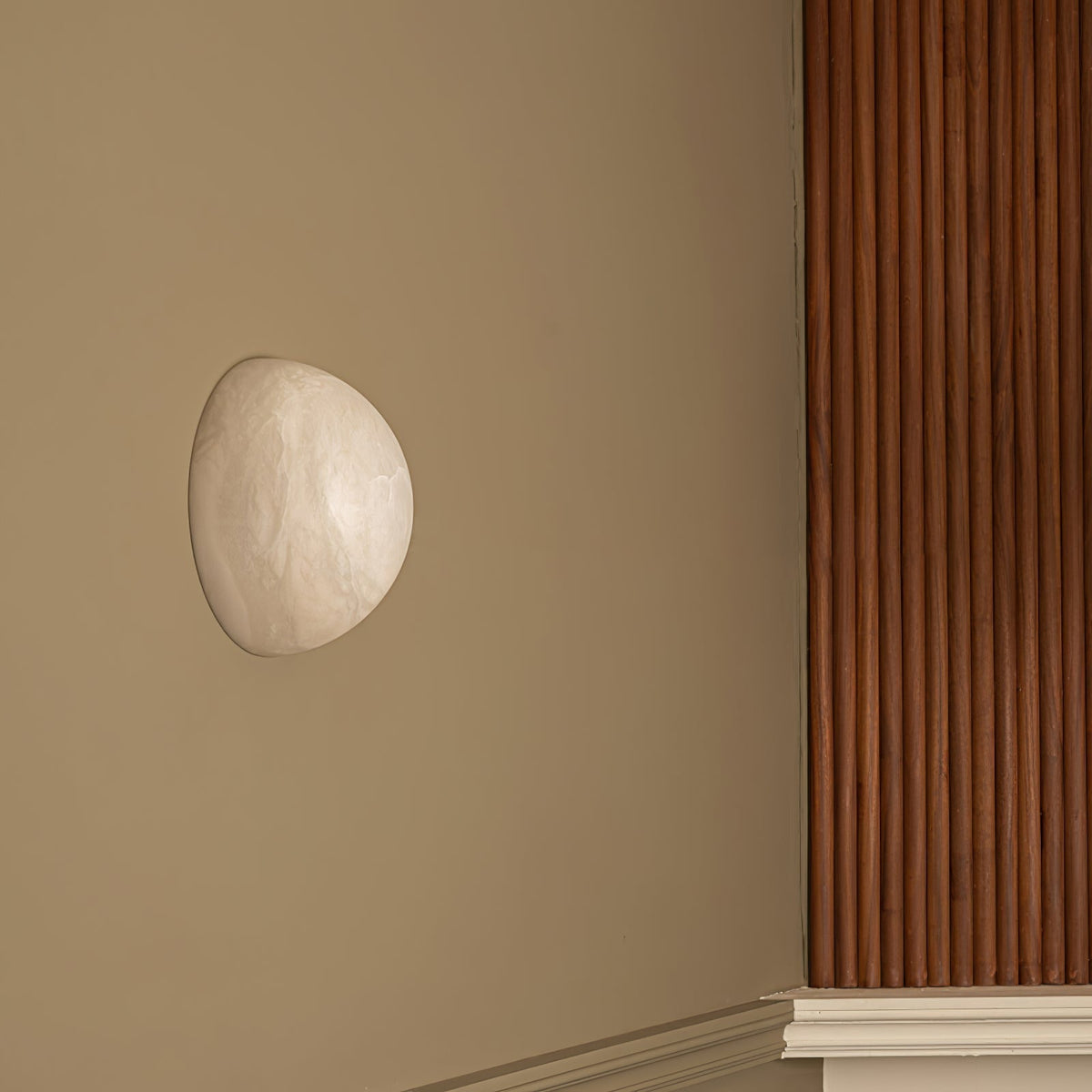 Albiaria Wabi-Sabi Alabaster-Wandleuchte