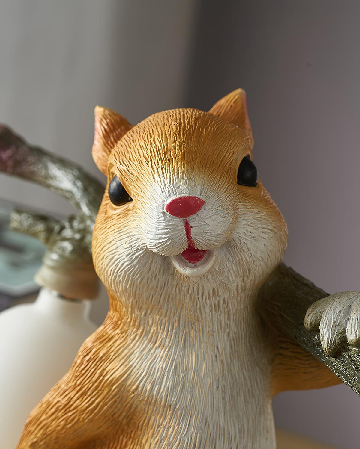 Squirrel Tischlampe