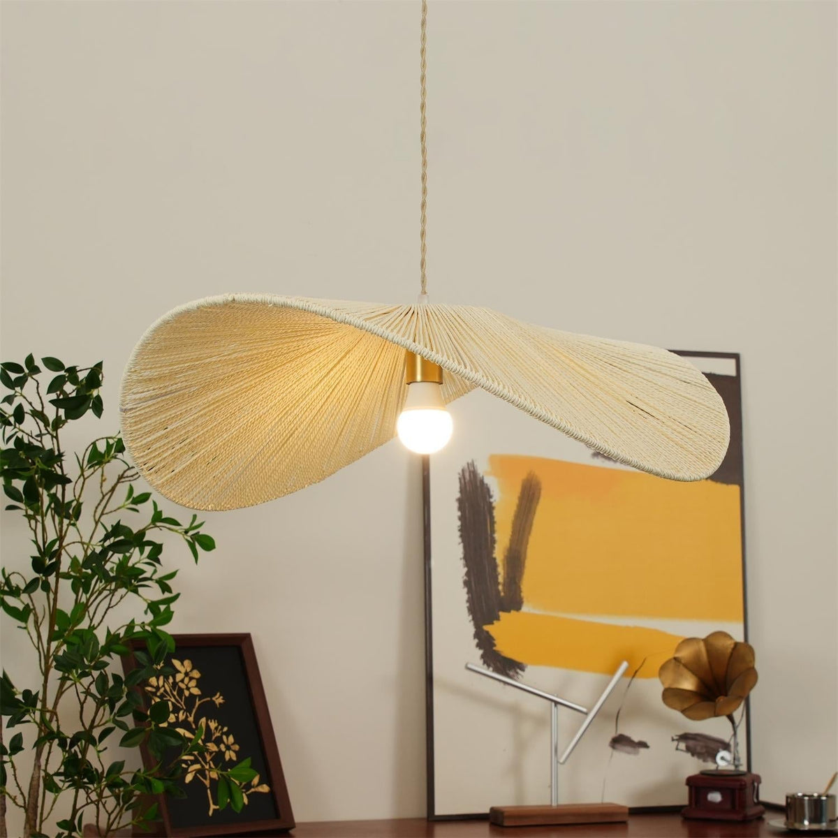 Canoeria Handgeflochtene Pendelleuchte aus natürlichem Rattan