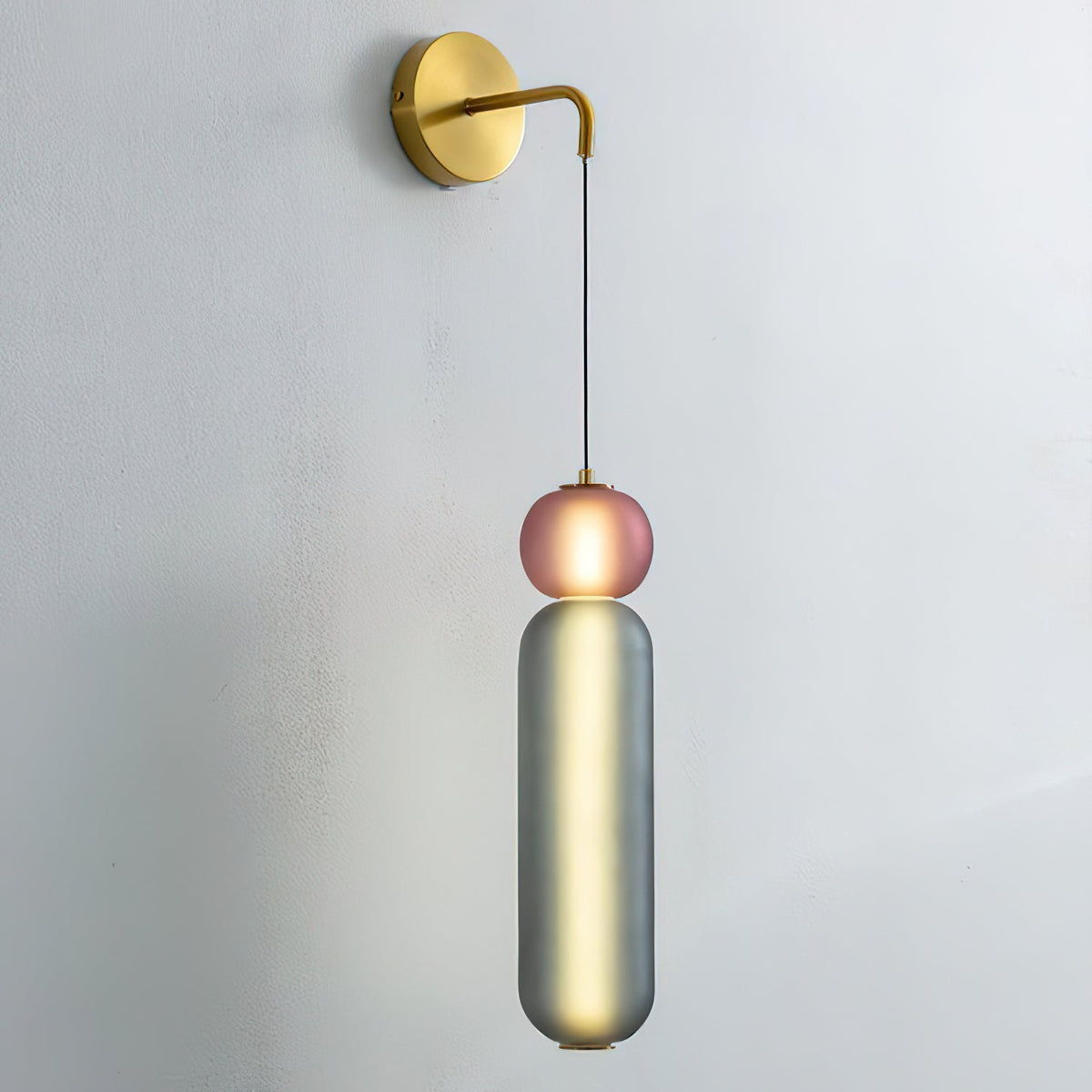 Eurtalia zeitgenössische minimalistische Glas-Wandleuchte
