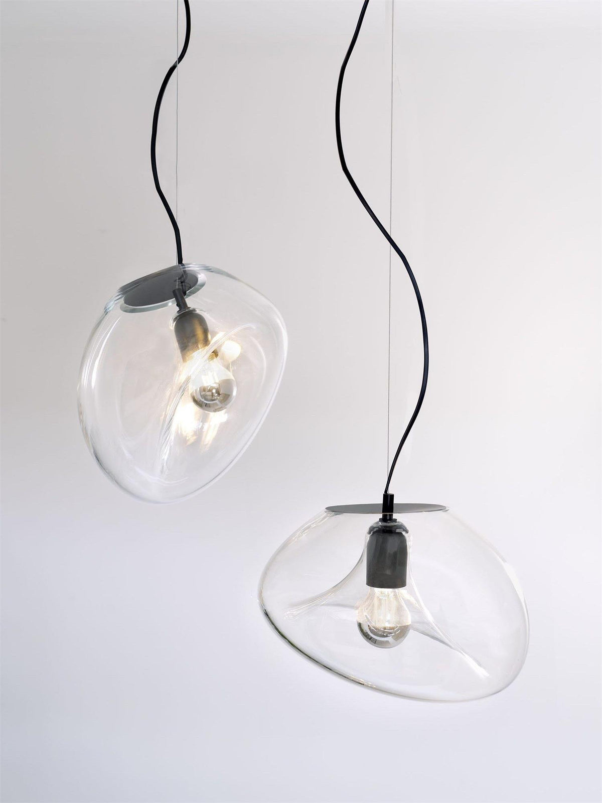 Rune Minimalistische Pendelleuchte aus transparentem Glas