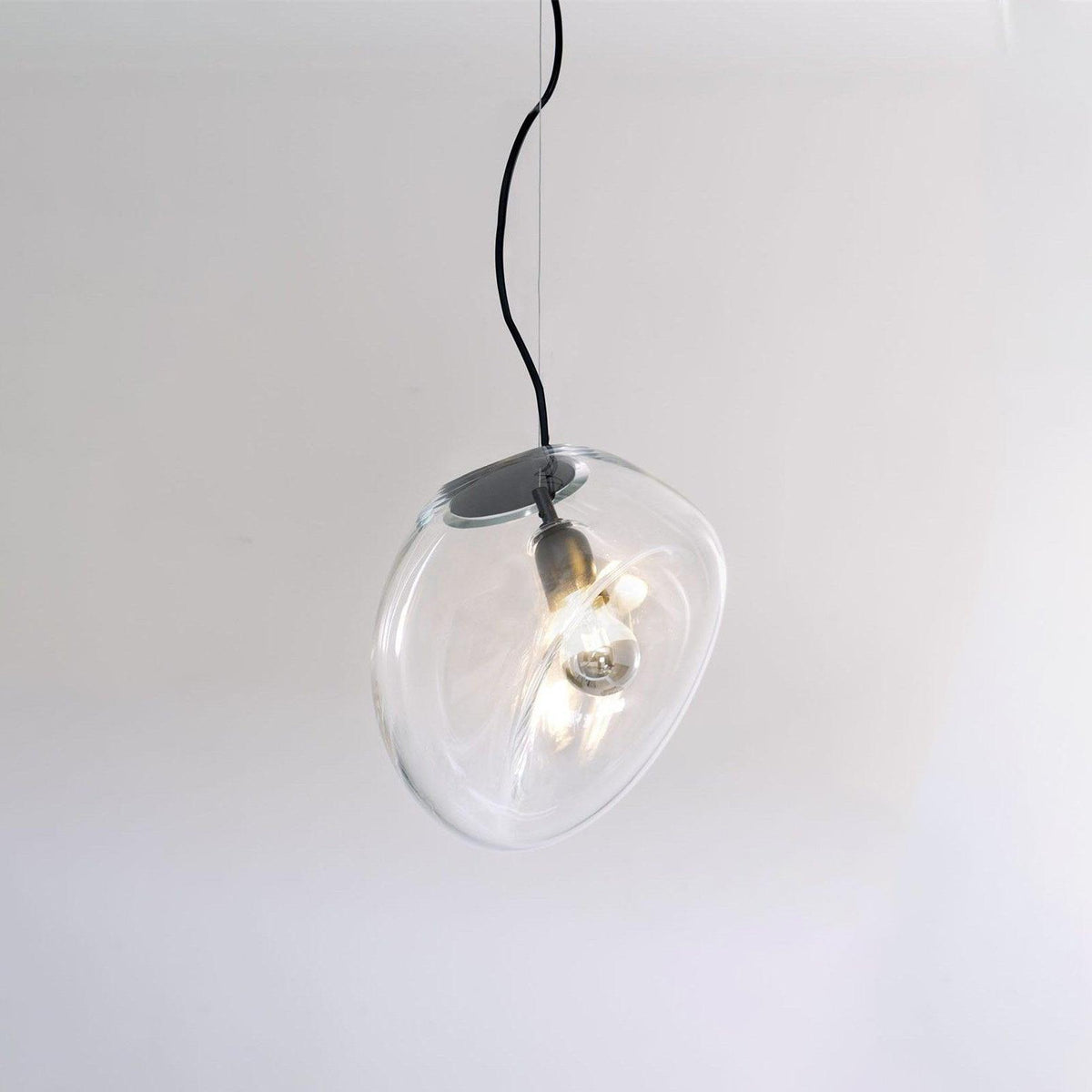 Rune Minimalistische Pendelleuchte aus transparentem Glas