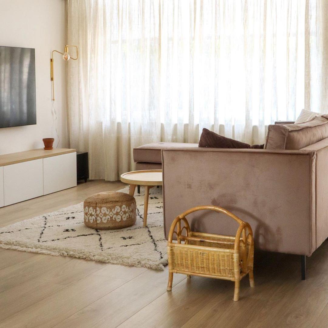 Elsoreth moderne minimalistische Wandleuchte mit Pendelbewegung