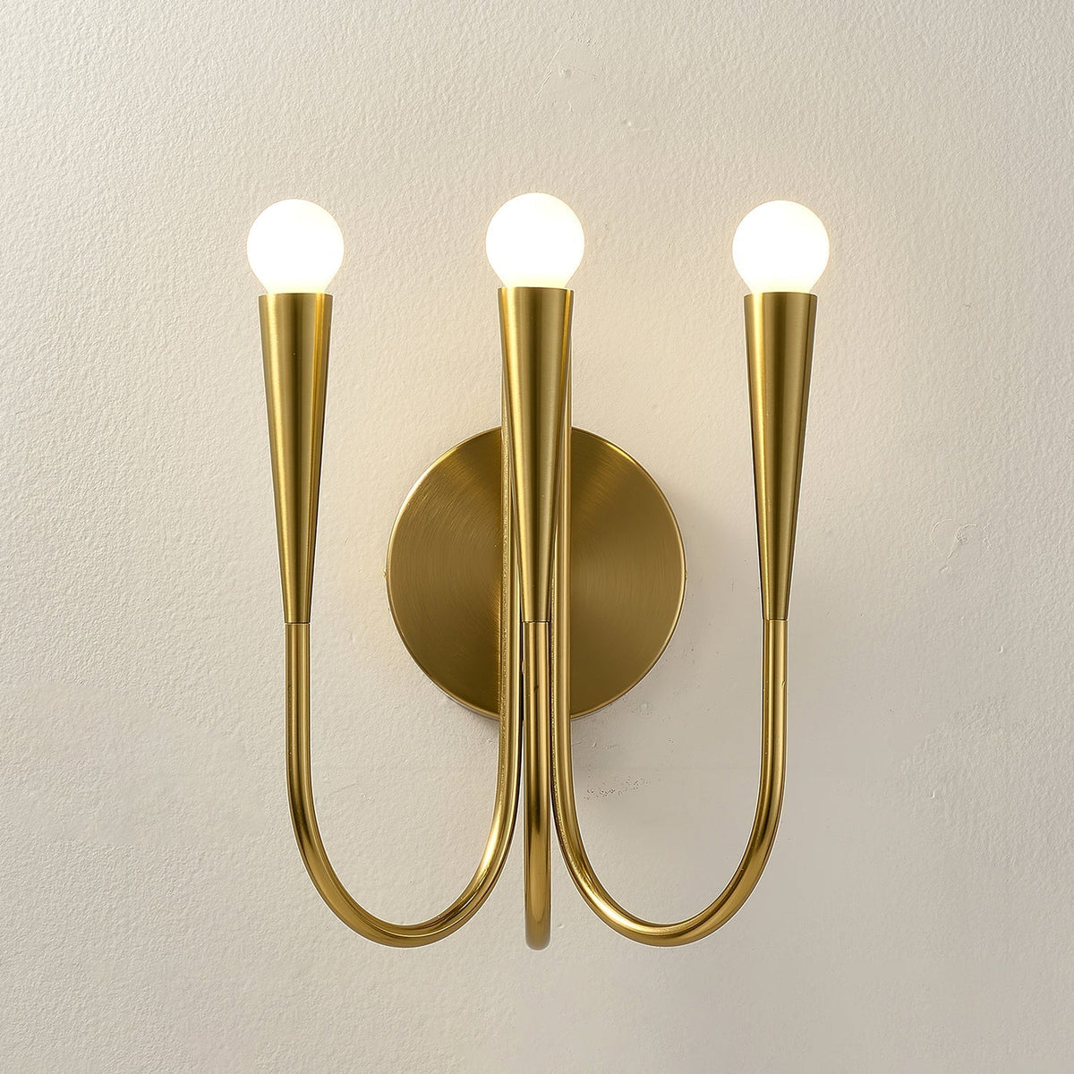 Eoveth Premium Elegance Arm Wandleuchte aus Glas