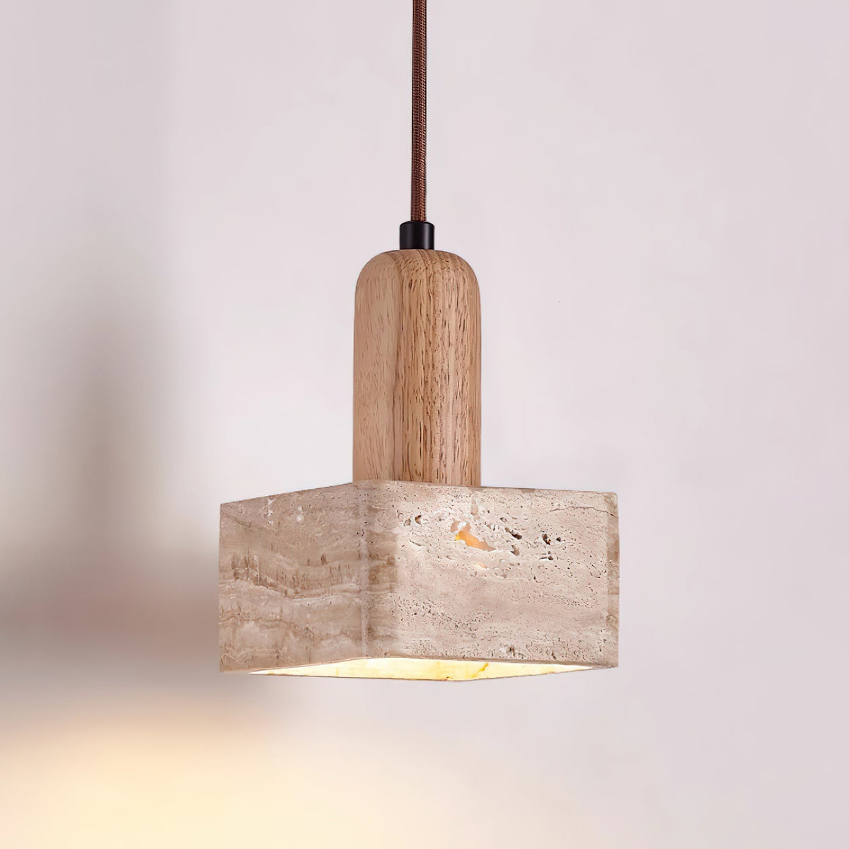 Lava Pendelleuchte aus Travertin