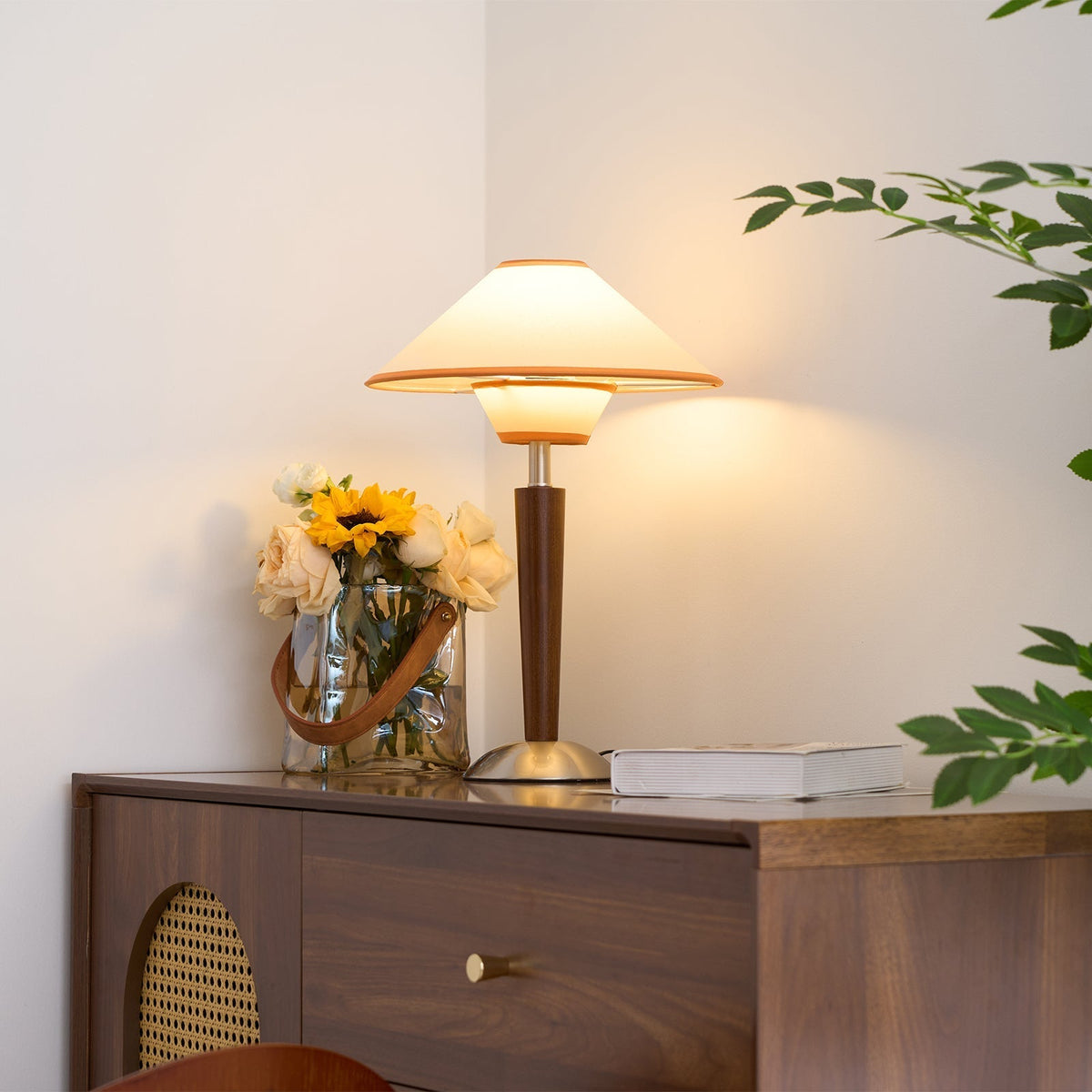 Roka Tischleuchte Talonwood