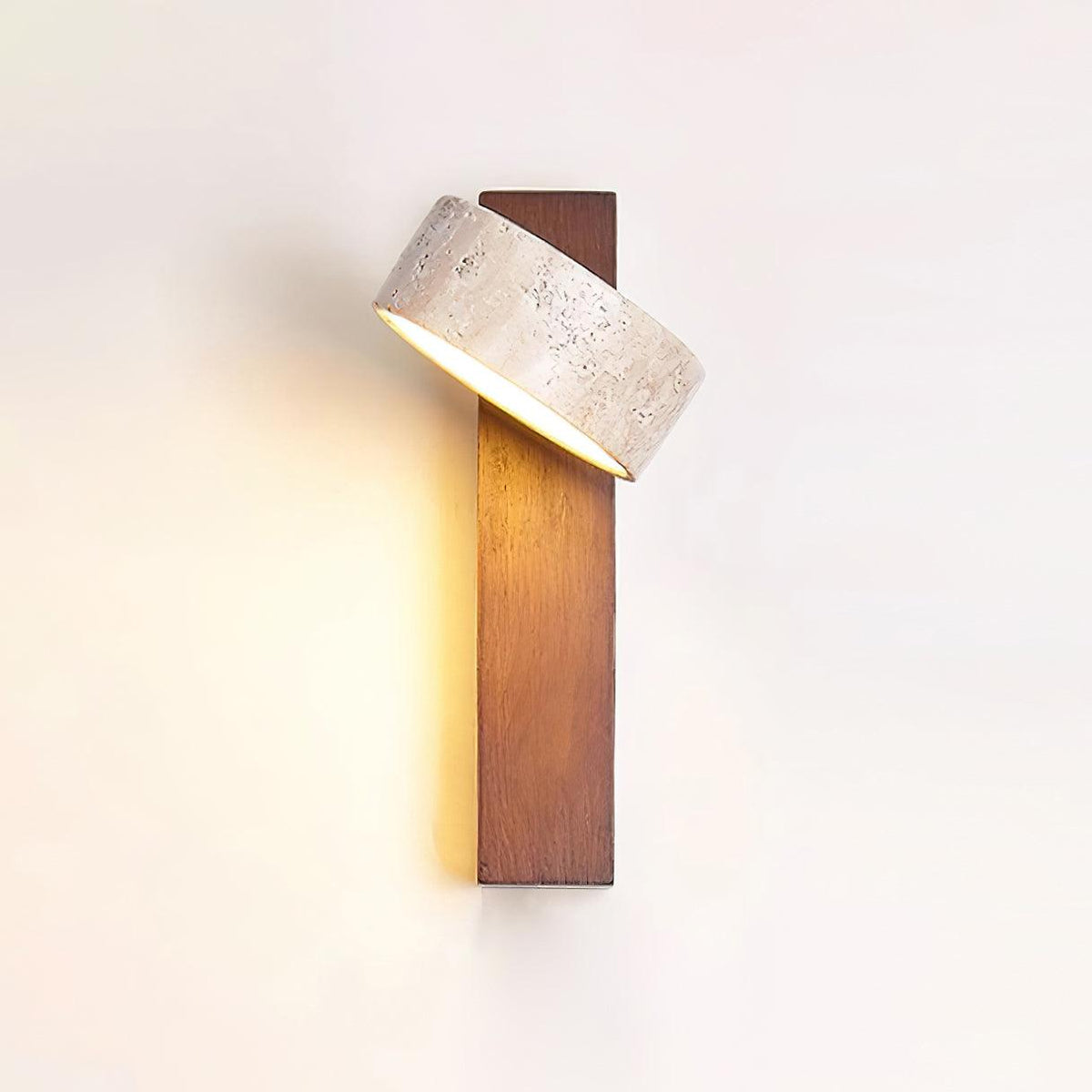 Jovan Wandleuchte aus Travertin und Holz