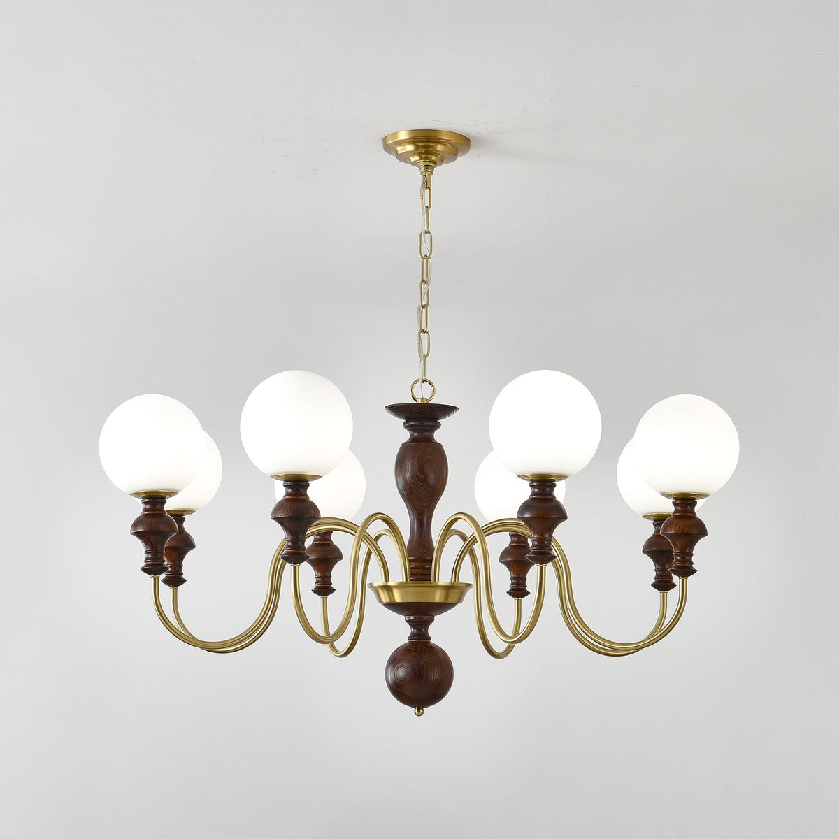 Indris Kronleuchter Holz & Messing Zeitlose Kugel