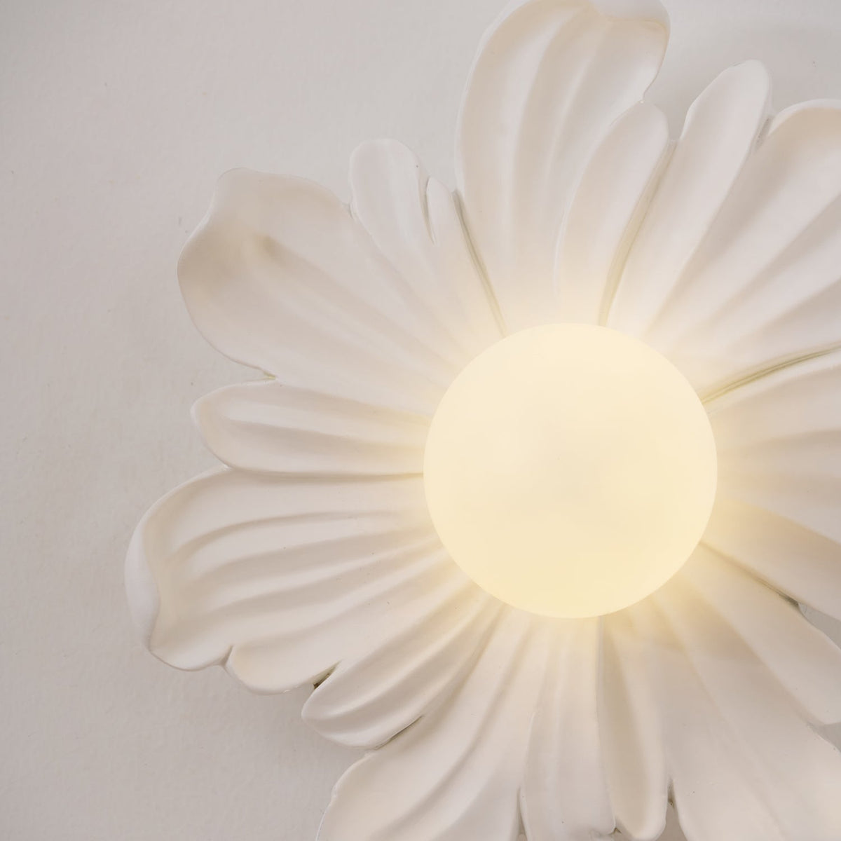 Tina Flower Wandleuchte