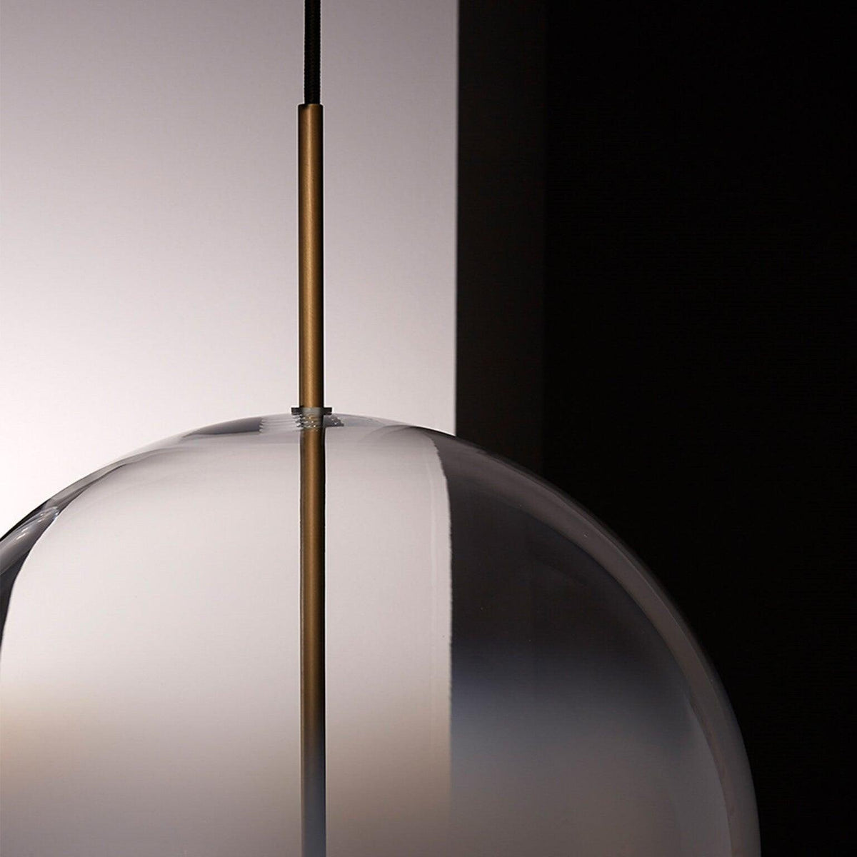 Eurrael Moderne Tischleuchte aus Gradient-Glas