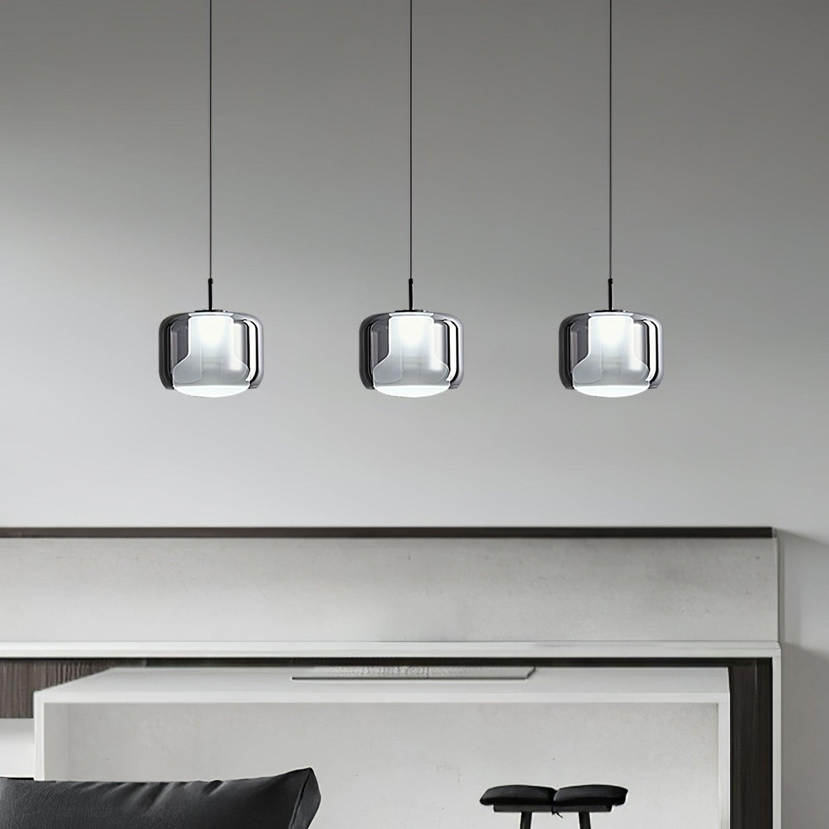 Absolud Pendelleuchte aus Rauchglas mit zweischichtigem quadratischem Lampenschirm für das Esszimmer | Cielum