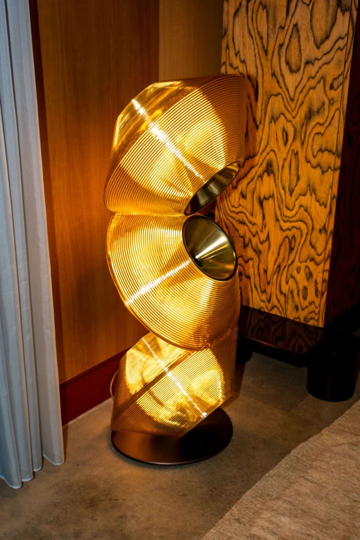 Caluena Lumen Tower Stehleuchte