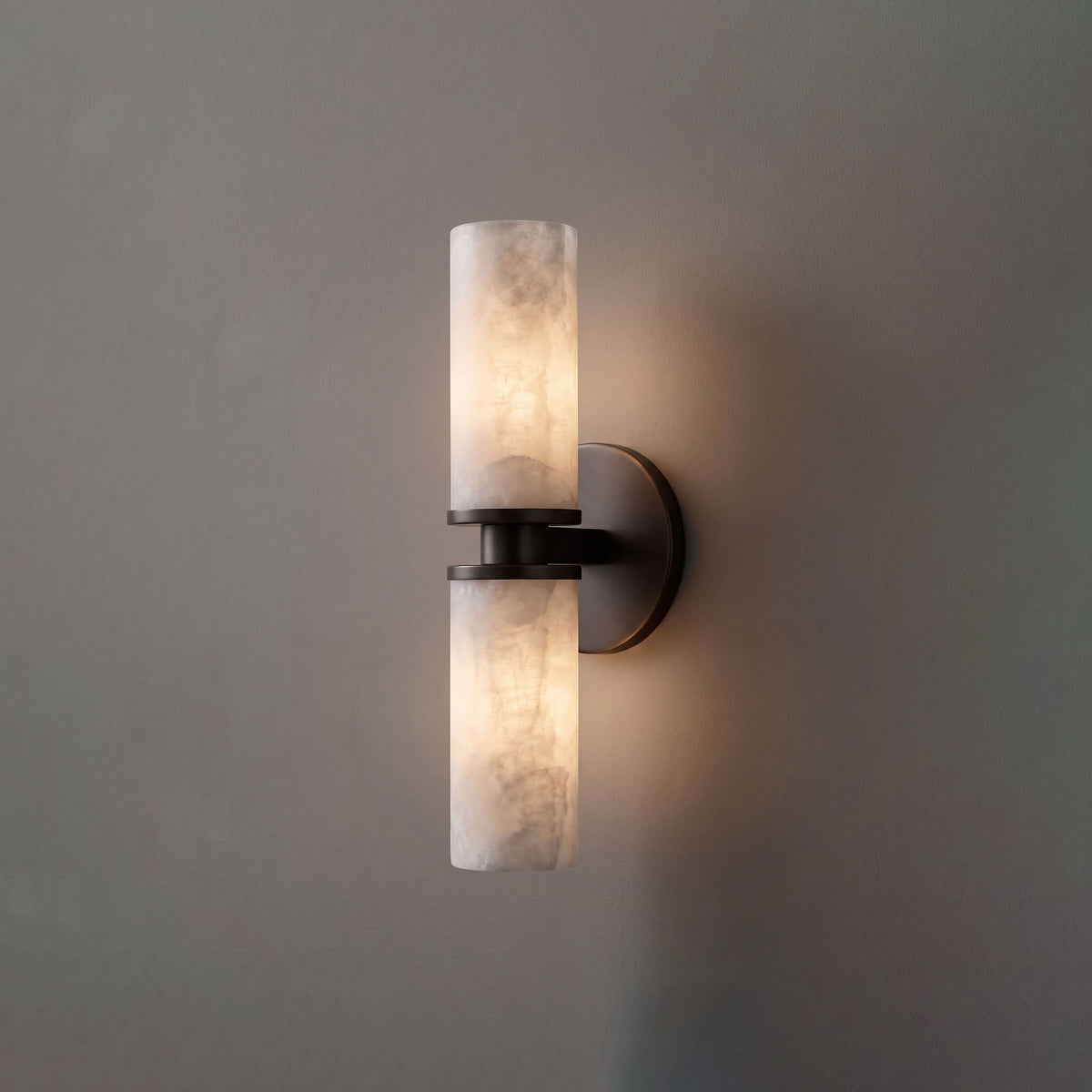 Everstone Alabaster-Wandleuchte