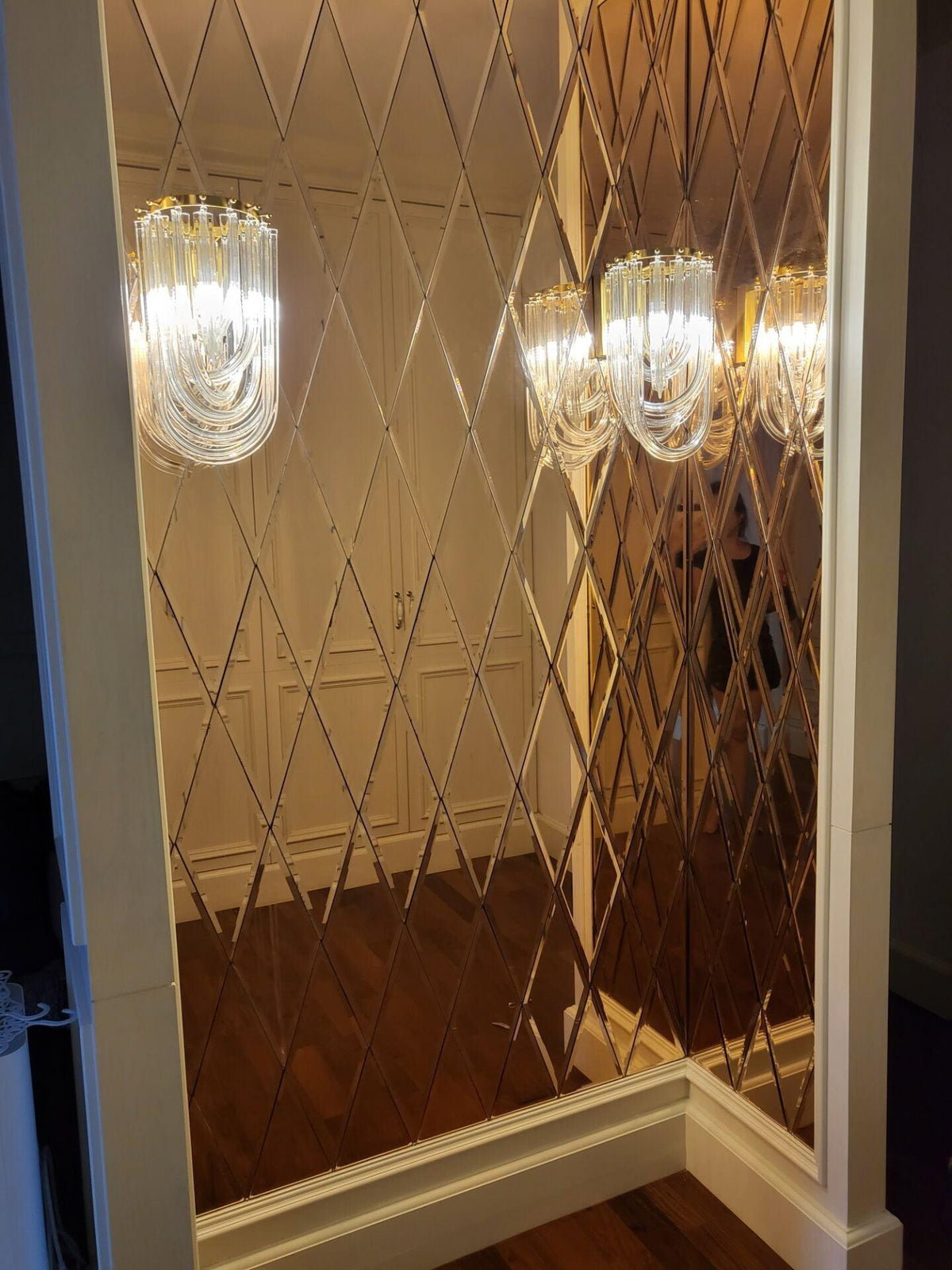 Aurelix Trevi Wandleuchte aus Glas