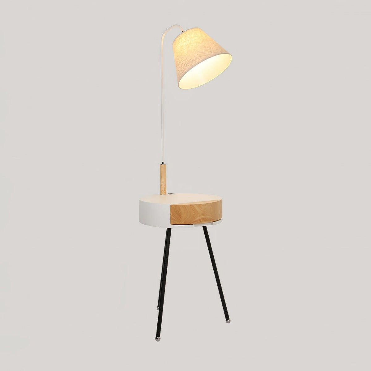 Lumo Tripod-Stehleuchte aus Stoff