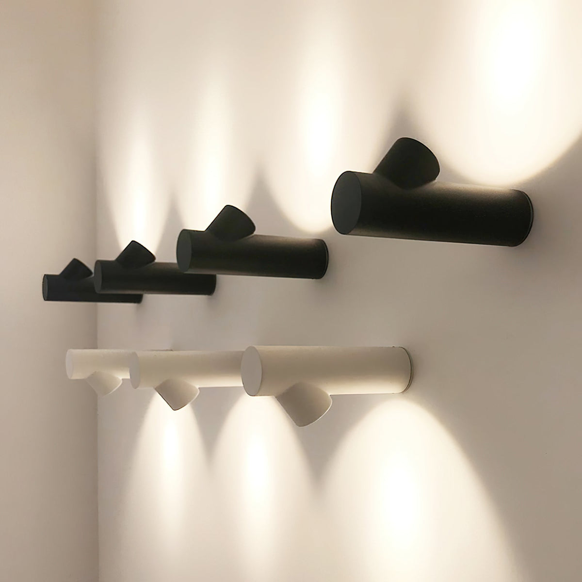 Pipeline zeitgenössische minimalistische Röhren-Wandleuchte