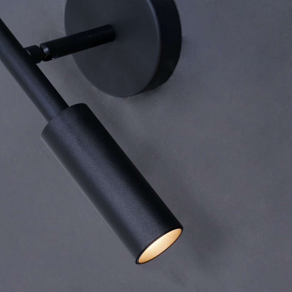 Soriielle zeitgenössische minimalistische Wandleuchte
