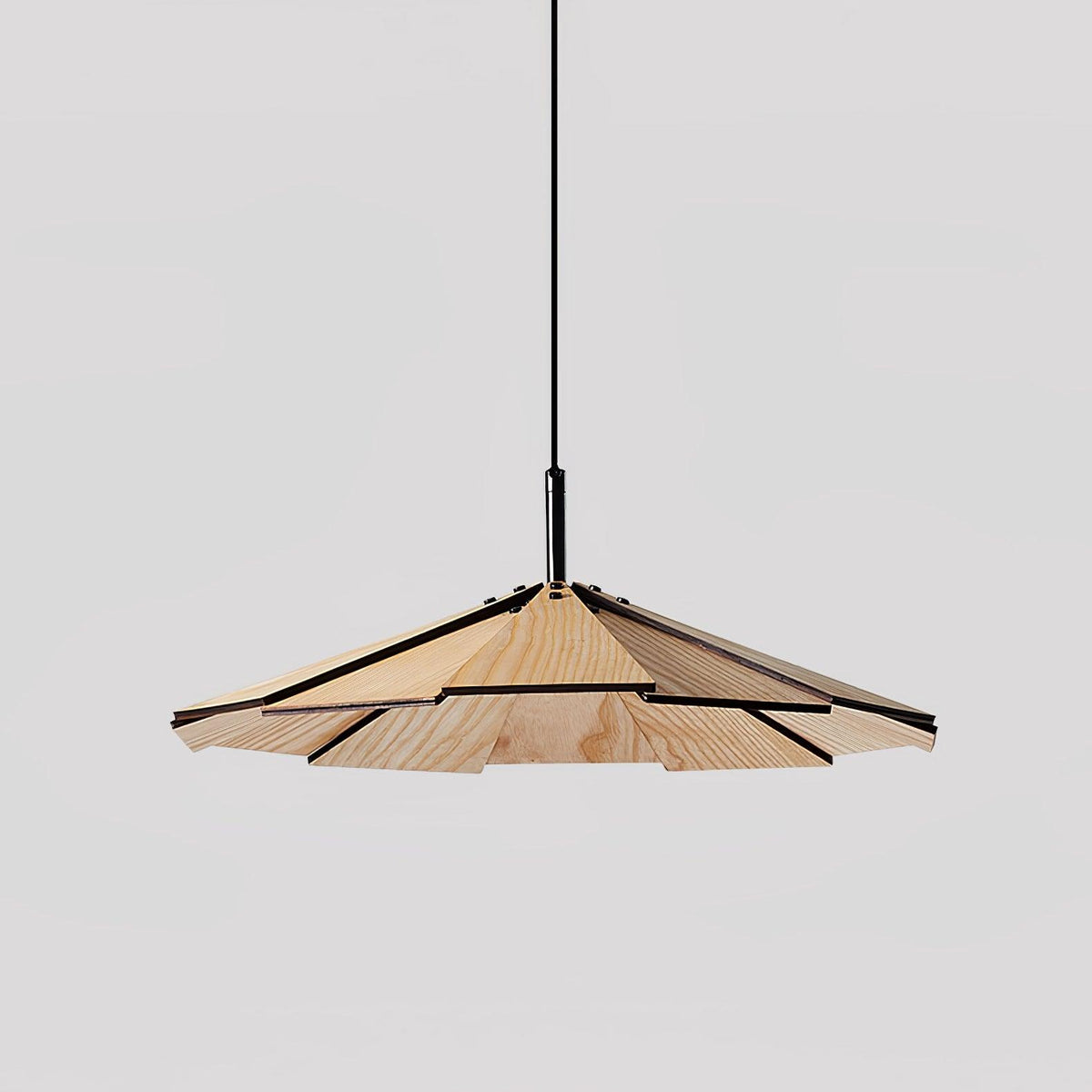 Woodura Pendelleuchte aus Naturholz