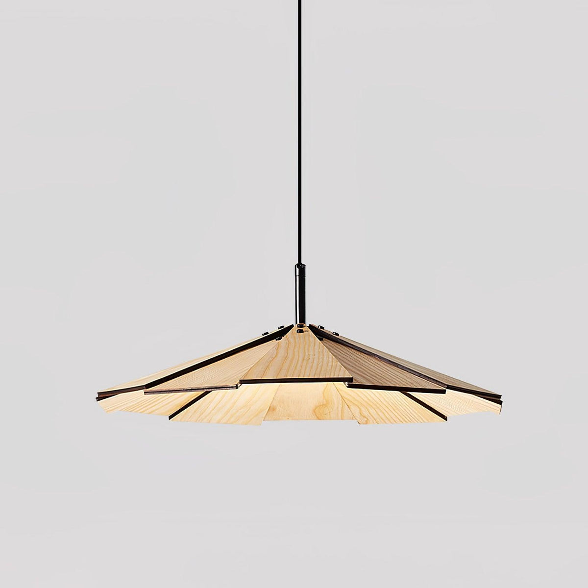 Woodura Pendelleuchte aus Naturholz